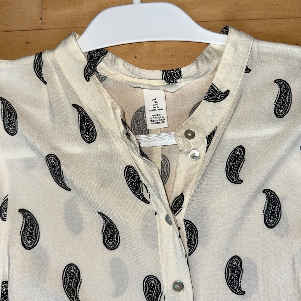 H&M cream/black paisley viscose dress, L, PG1452 - Picture 4 of 5